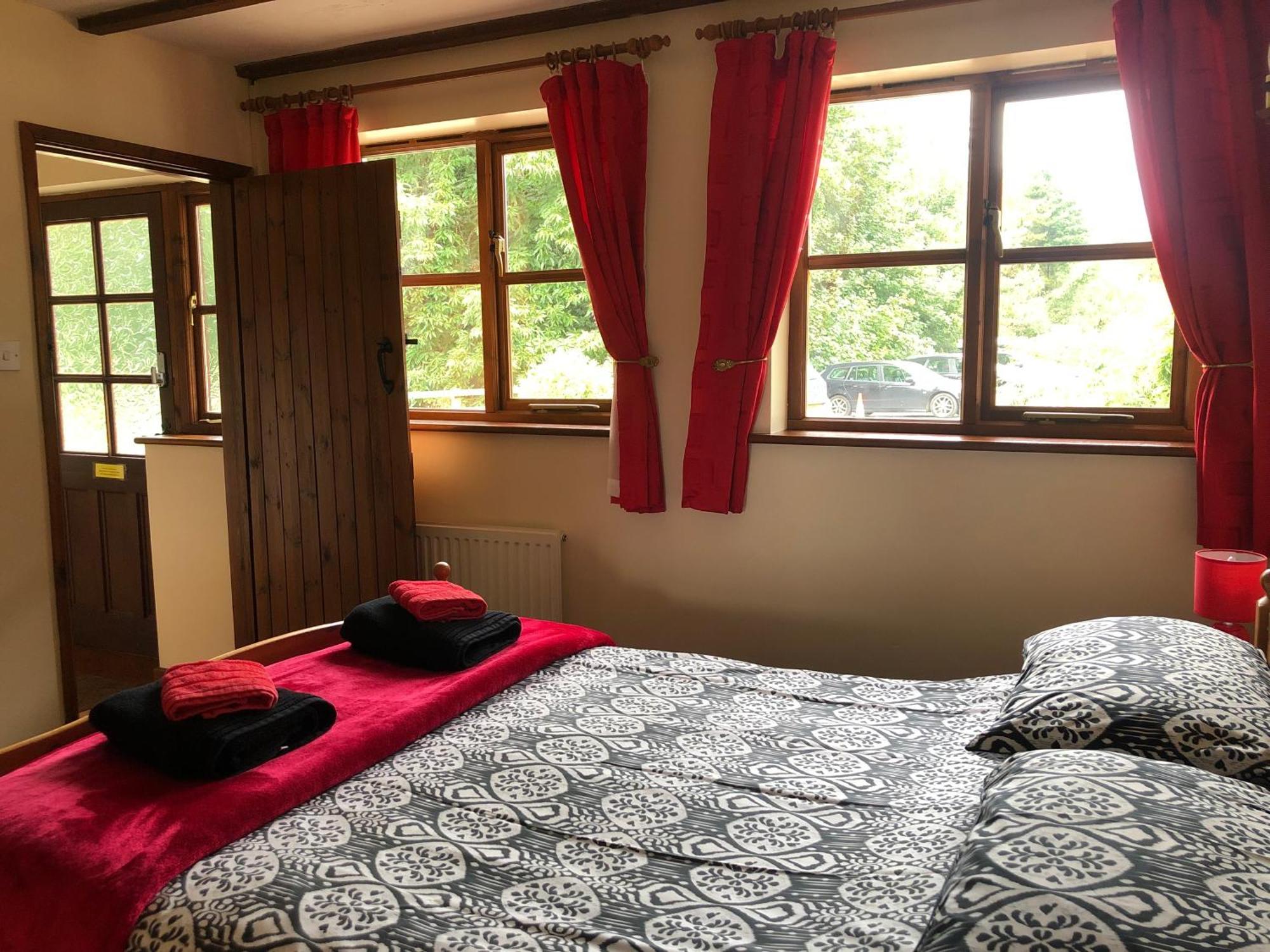 Deanwood Holiday Cottages Yorkley Esterno foto